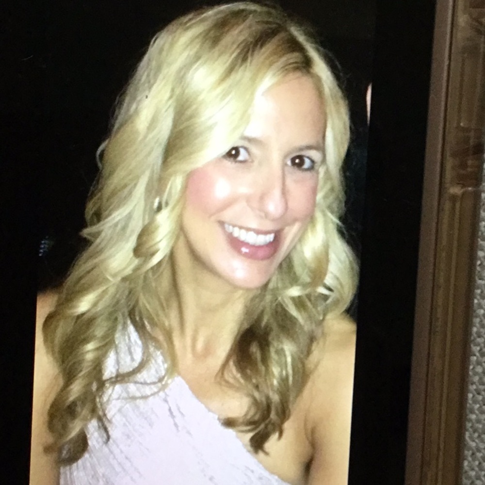 Meet your Posher, Jennifer